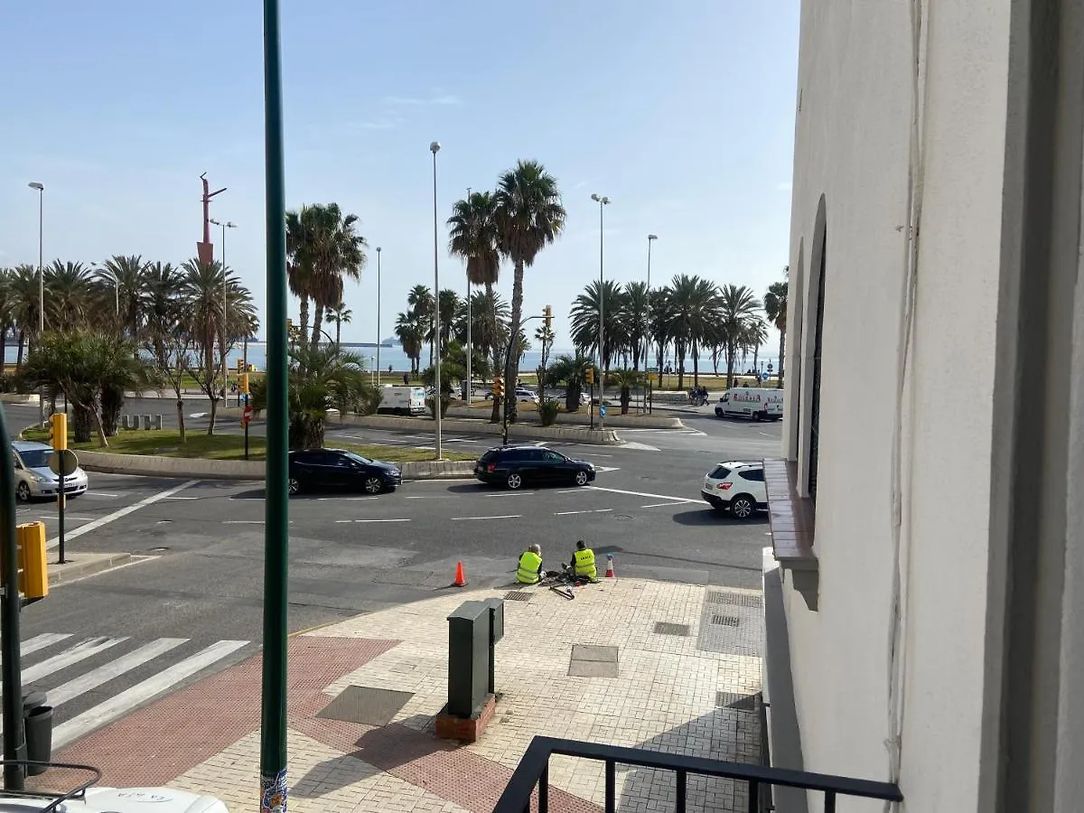 شقة Crisana Beach مالقة